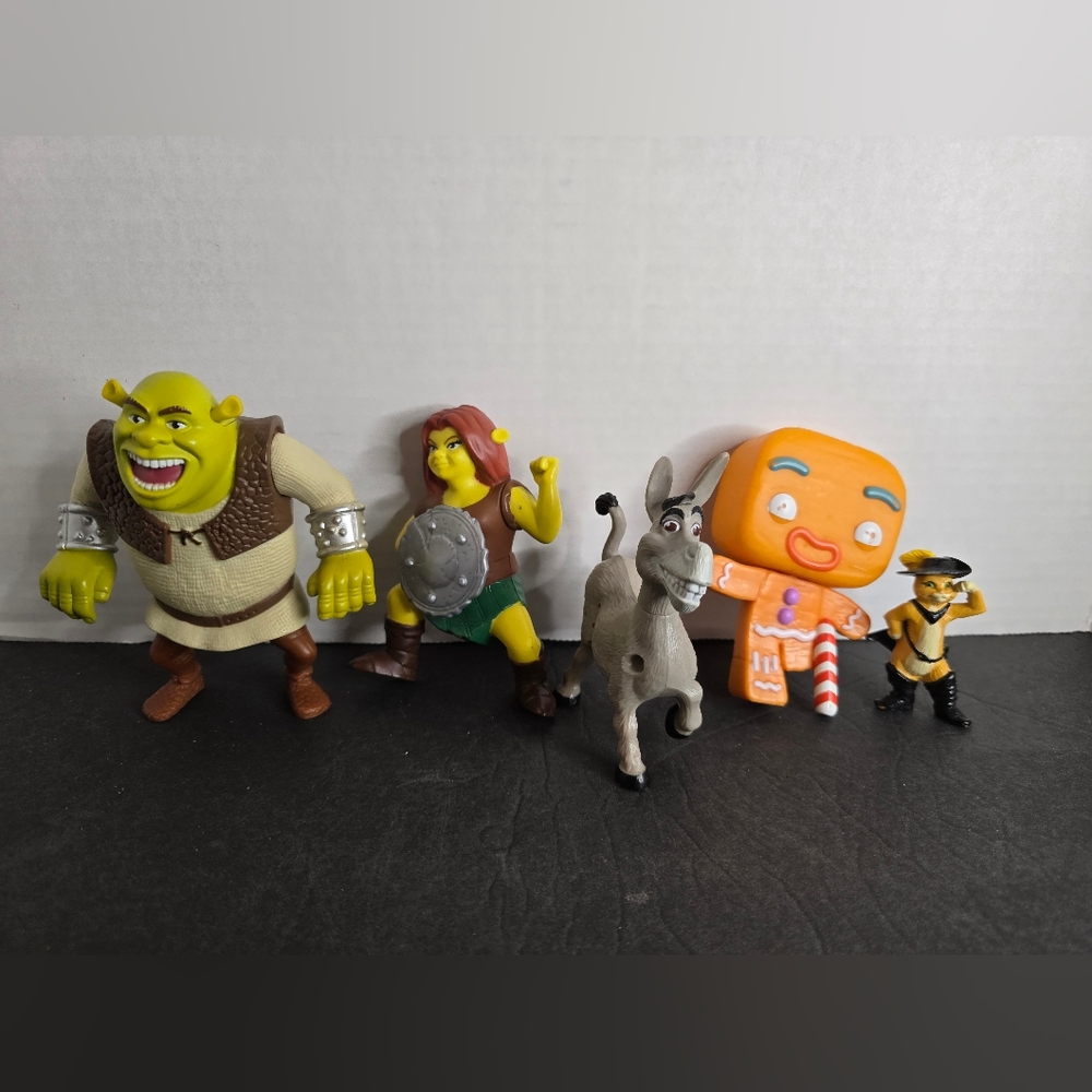 Shrek 2007 McDonald's Happy Meal Toys - Lot Of 5 And A Vintage McFarlane Shrek